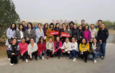 1a7519c6ff8f496b9e8b864b8efbd990.png 图片.png