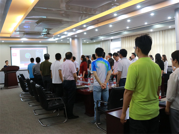 1899f1d9879745639d904144659d14b0.jpg 1.jpg