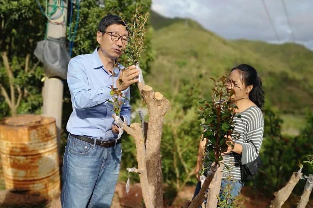 28c5297c92e34689863c67d821619f0e.jpg 28c5297c92e34689863c67d821619f0e.jpg