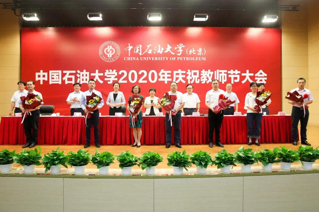 36688545f8e64218b59f31dc8f2edadf.jpg 36688545f8e64218b59f31dc8f2edadf.jpg