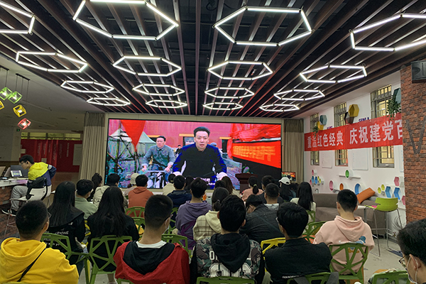 c2f994c1ed3f4bfa9aba9c621117683f.jpg 90f7526ca6f5a0616814b068a28a33a - 副本.jpg