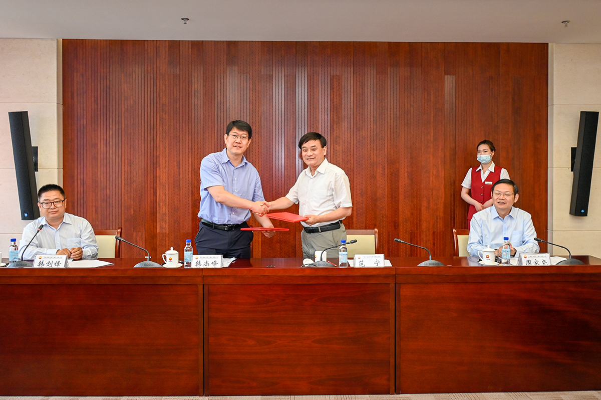 80ac14647356425782530edad9b33bfa.jpg 80ac14647356425782530edad9b33bfa.jpg