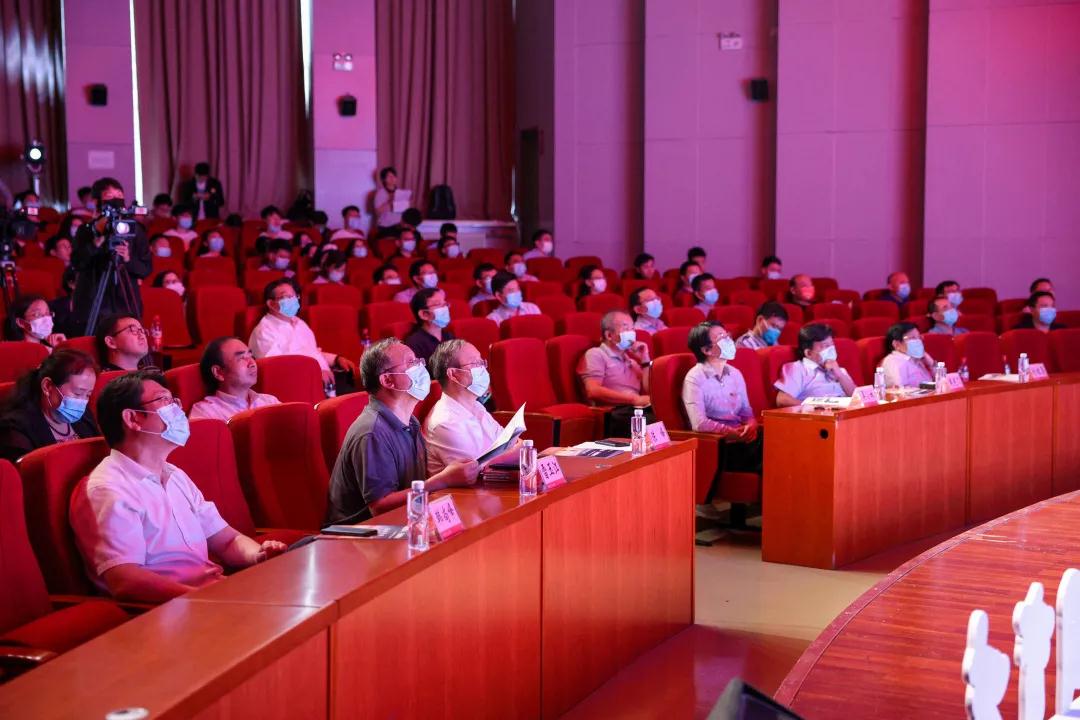 a85a1c5a8e7d45938e90bc840435c621.jpg a85a1c5a8e7d45938e90bc840435c621.jpg