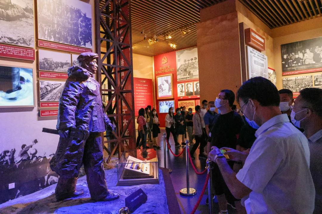 9ffc24f92f6e40eea7341f23334411fd.jpg 9ffc24f92f6e40eea7341f23334411fd.jpg