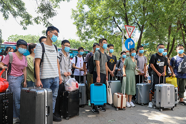 a2ae144dc74e4ce8abb3aa88c7dcc567.jpg 20200903_润杰书记校长看望返校本科生_孟禹豪摄 (10).jpg