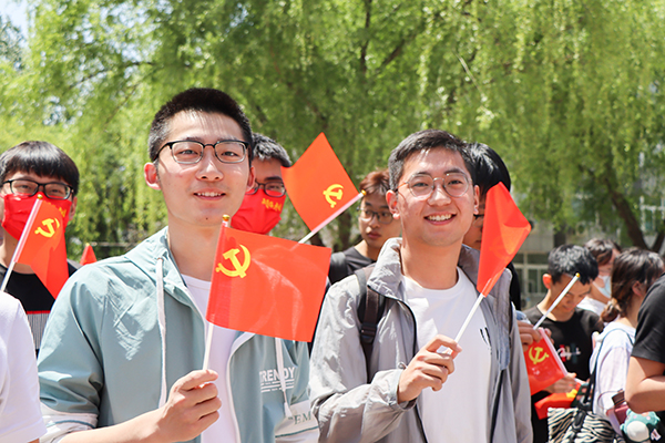 2021-5-25“礼赞新时代，颂歌献给党”合唱红歌（含校领导）杨利 孙钰淇-20.JPG