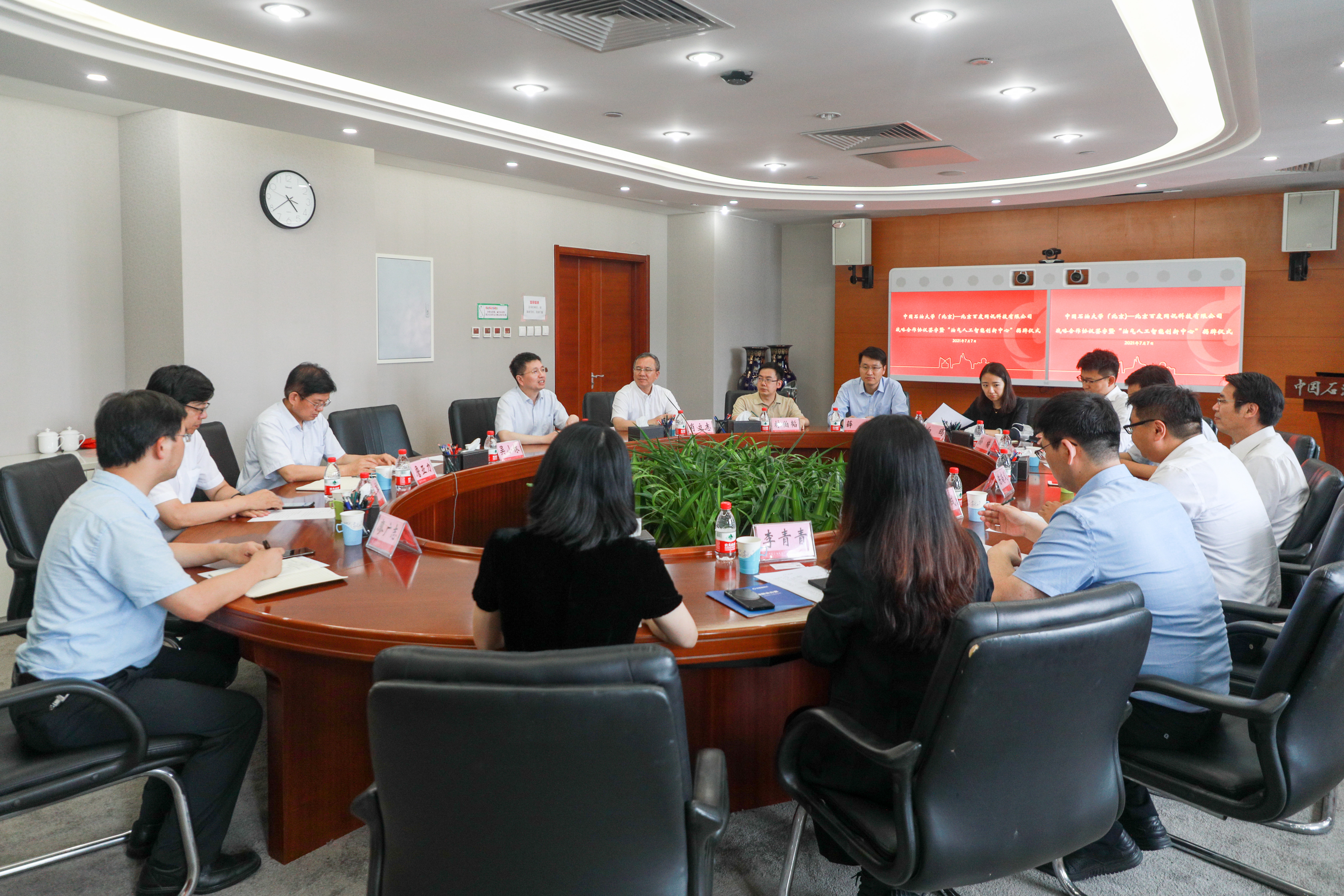 18fad3a1af9d436ab4c40a6b2543a5e4.jpg 18fad3a1af9d436ab4c40a6b2543a5e4.jpg