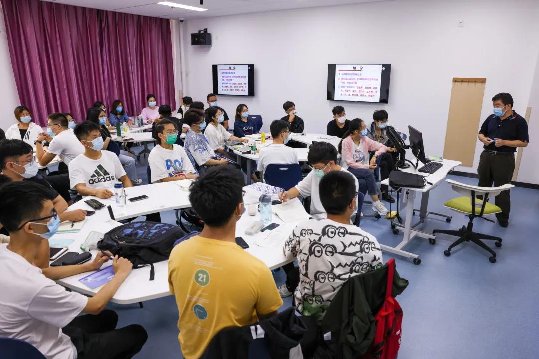 38bb9ee949d44a92b48ebf287799b1e4.jpg 38bb9ee949d44a92b48ebf287799b1e4.jpg