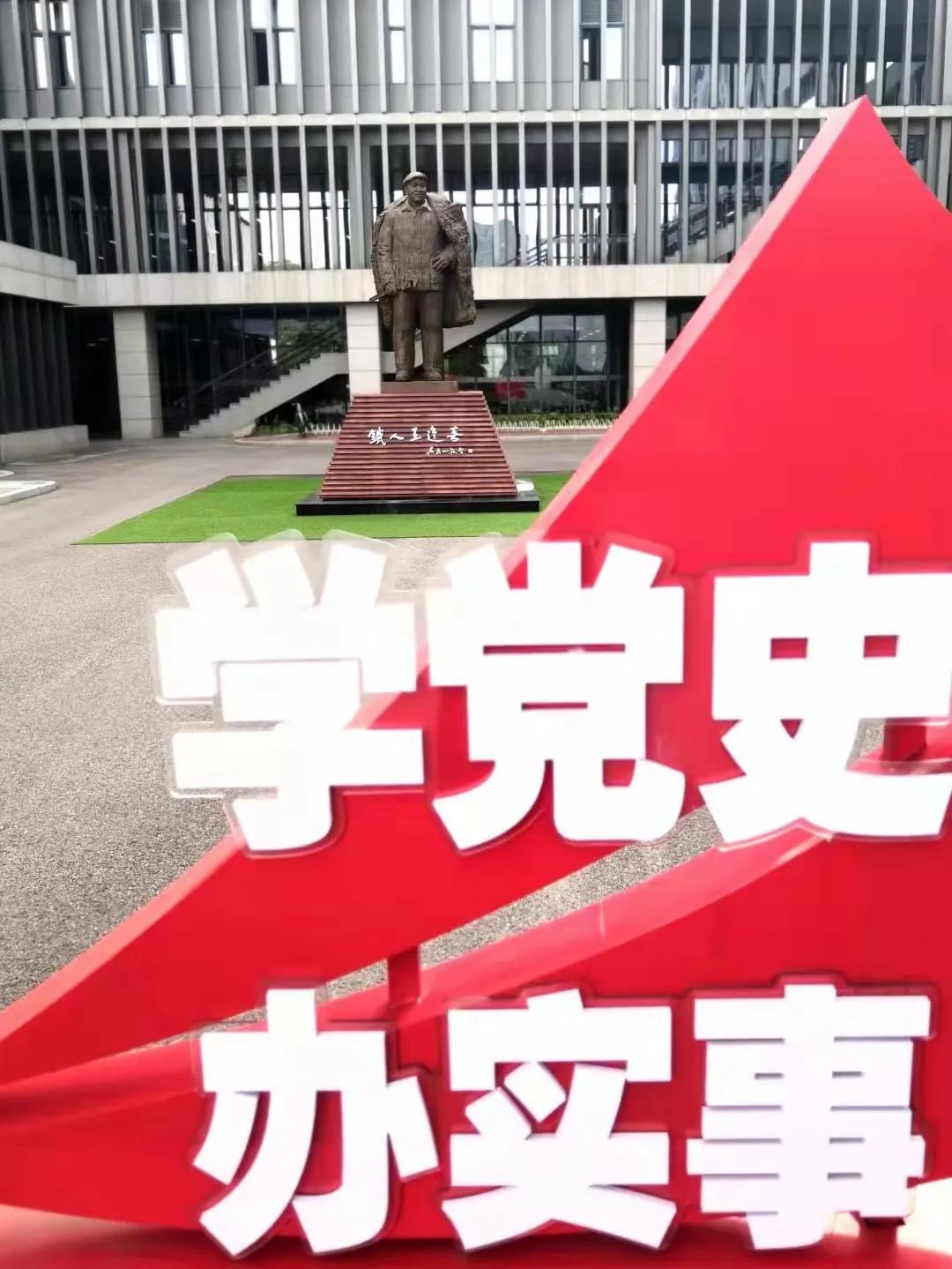 803616f5094b4a88af34731e7a2a3ecd.jpg 803616f5094b4a88af34731e7a2a3ecd.jpg