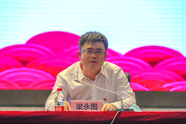 20220621教师干部大会 邱煜珩 朱宏淇摄 (100).jpg