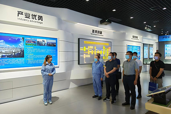 参观中天合创能源有限责任公司化工分公司文化展厅.jpg