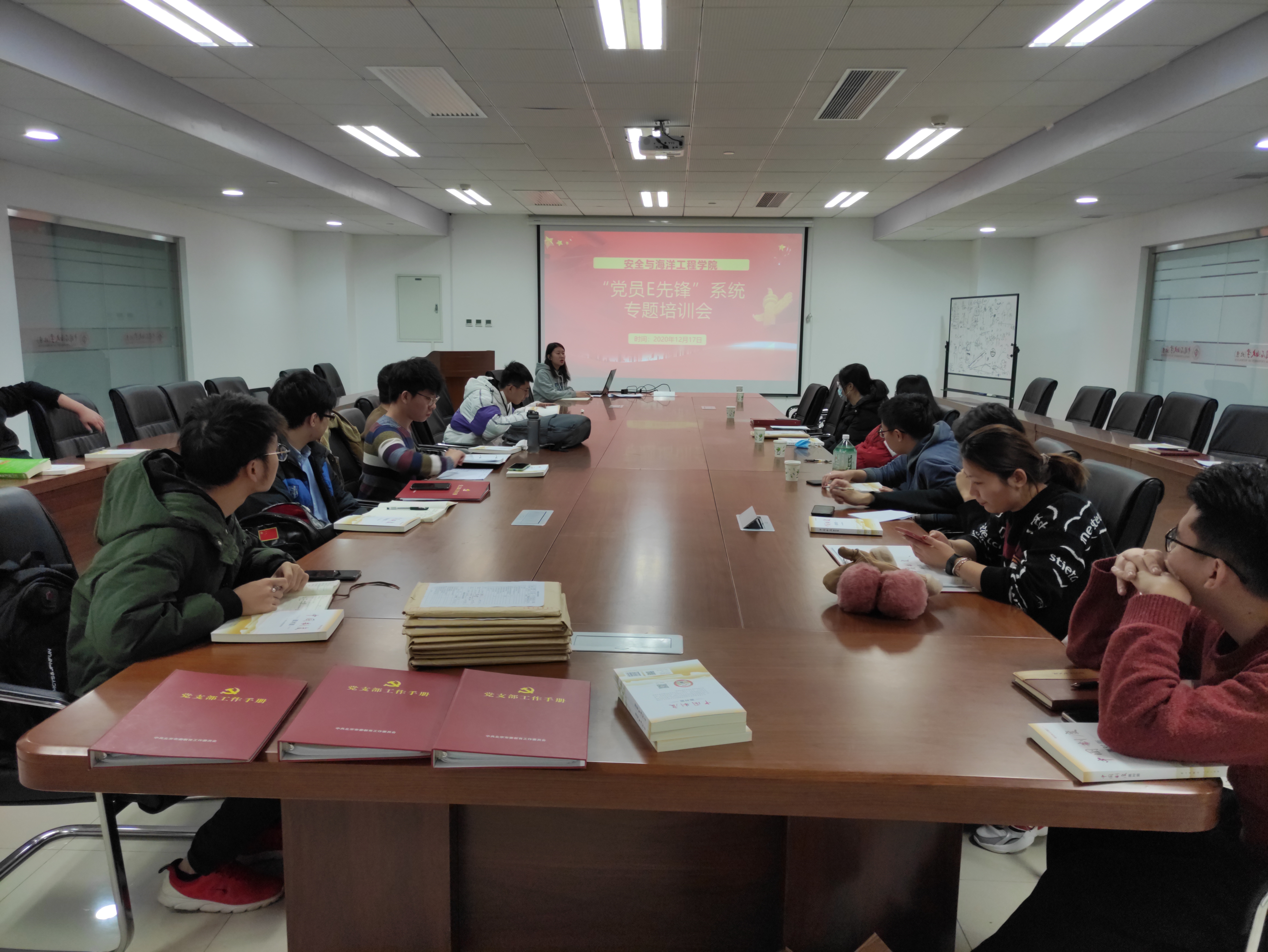 8db02fa0ffed423fa86629c99a68b2ee.jpg 8db02fa0ffed423fa86629c99a68b2ee.jpg