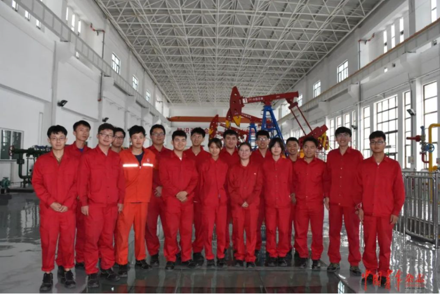 7bf893429b834be194955f805ec8a059.png 7bf893429b834be194955f805ec8a059.png